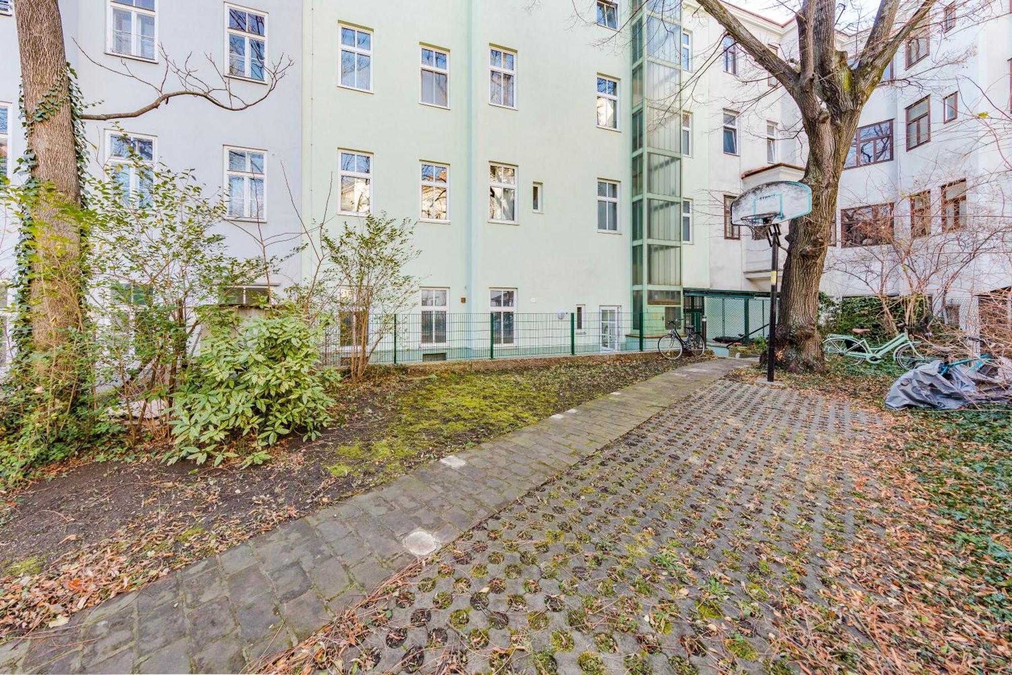 Urban Vienna Living - 18Th District 아파트 호텔 외부 사진